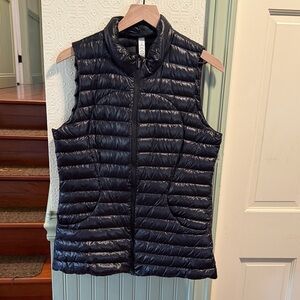 Women Lululemon Pack It Down Vest Shine Black Size 10